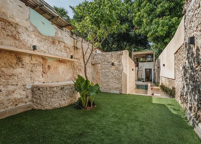 Casa De La Ermita